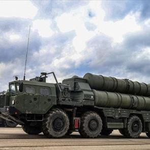 Rusya'dan s&uuml;rpriz onay geldi! Asya devinden 12 Adet S-400 f&uuml;zesi hamlesi