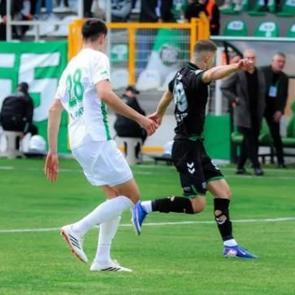 Sakaryaspor'un 4 ma&ccedil;lık serisini Serikspor bitirdi