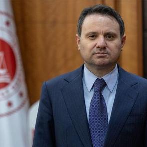 Siyasetin zirvesi Bakan G&uuml;rlek i&ccedil;in tek ses: İftiralara ge&ccedil;it yok