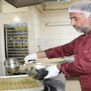 Tam 25 ton satılacak! Diyarbakır&rsquo;da ustaların hummalı &ccedil;alışması