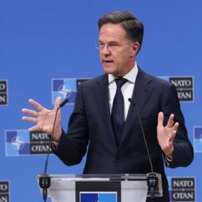 Trump'ın tehdidi sonrası NATO'dan a&ccedil;ıklama