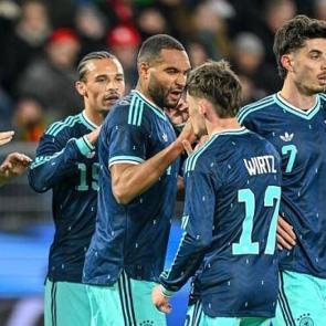 7 goll&uuml; ma&ccedil;tan Almanya galip ayrıldı