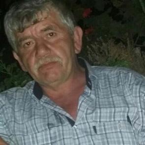 Arazi anlaşmazlığı nedeniyle tartıştığı dayısını bı&ccedil;aklayıp &ouml;ld&uuml;rd&uuml;