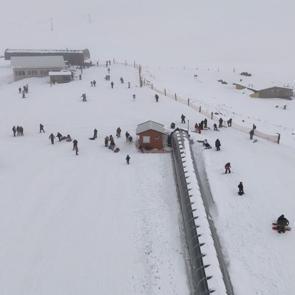 Binler bayram tatilinde Davraz Kayak Merkezi&rsquo;ni tercih etti