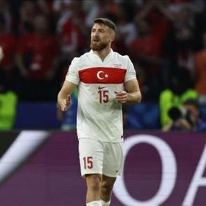 Devre arasında olmamıştı! Beşiktaş milli yıldız i&ccedil;in yeniden devrede