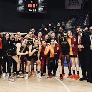 Galatasaray finalde! Kupa i&ccedil;in Fenerbah&ccedil;e ile kapışacak