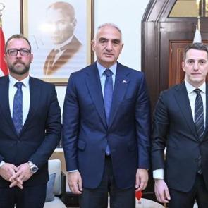 K&uuml;lt&uuml;r ve Turizm Bakanı Ersoy, Kuzey Makedonyalı mevkidaşıyla bir araya geldi