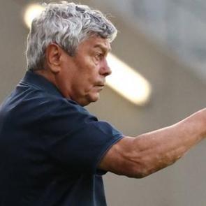 Mircea Lucescu&rsquo;dan T&uuml;rkiye ma&ccedil;ı &ouml;ncesi Beşiktaş itirafı: O atmosferin &ccedil;aresi yok