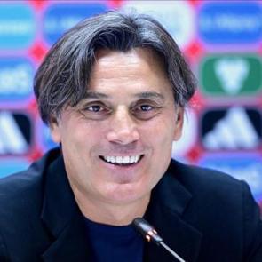 Montella tarihi kararı verdi! Kosova ma&ccedil;ında ilk 11'de tek değişiklik