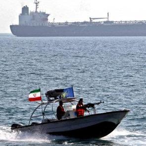 H&uuml;rm&uuml;z Boğazı'nda kilit a&ccedil;ıldı! İran&rsquo;dan Pakistan&rsquo;a beklenmedik jest