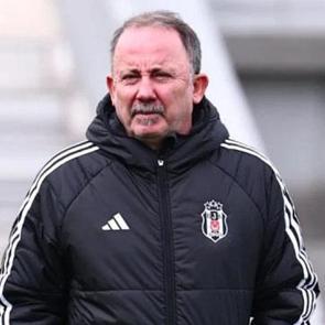 Sergen Yal&ccedil;ın iki yıldızın &uuml;st&uuml;n&uuml; &ccedil;izdi! Takımdan ayrılacaklar