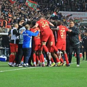 7 goll&uuml; &ccedil;ılgın ma&ccedil;ta Amedspor farka koştu