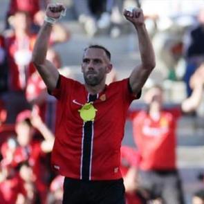 Real Madrid'i 90+1'de yıkan Muriqi, g&ouml;zyaşlarına boğuldu