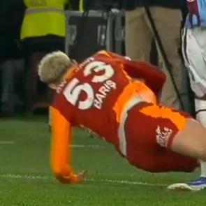 VAR &ccedil;ağırdı, Cihan Aydın kararından d&ouml;nmedi! Eski hakemler tartışmalı pozisyonu yorumladı