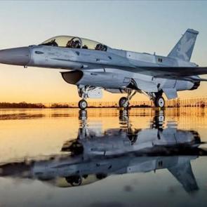 Arap &uuml;lkesinden F-16 hamlesi! 39 adet alacaklar
