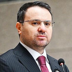 Bakan G&uuml;rlek'in s&ouml;zleri karşılık buldu! Başsavcılık d&uuml;ğmeye bastı, adliyeye operasyon