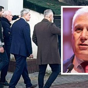 Bursa B&uuml;y&uuml;kşehir Belediyesi'ne operasyon: Mustafa Bozbey, eşi, kızı ve kardeşi g&ouml;zaltında