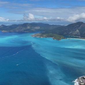 Fethiye&rsquo;de masalsı g&ouml;r&uuml;nt&uuml;ler: &Ouml;l&uuml;deniz turkuaz rengiyle mest etti