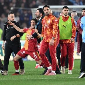 G&uuml;nay G&uuml;ven&ccedil; ma&ccedil; sonu ateş p&uuml;sk&uuml;rd&uuml;: 'Herkes bir yere yazsın'