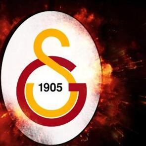 Galatasaray Trabzonspor ma&ccedil;ının kamp kadrosunu a&ccedil;ıkladı! 3 &ouml;nemli eksik