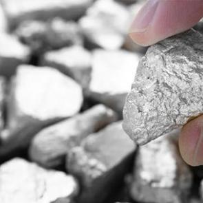 G&uuml;m&uuml;ş y&ouml;n arıyor! G&uuml;m&uuml;ş artar mı, d&uuml;şer mi?