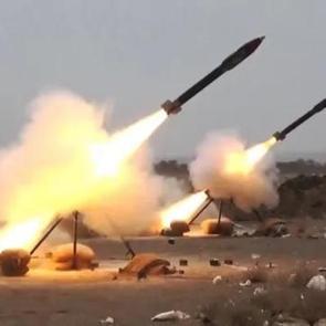 Husilerden İsrail'e f&uuml;ze saldırısı