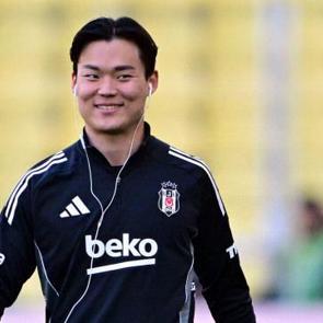Hyeon-gyu Oh'tan Kadık&ouml;y'de ilgin&ccedil; g&ouml;r&uuml;nt&uuml;! Derbi &ouml;ncesine damga vurdu