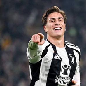 Kenan Yıldız'a bir &ouml;d&uuml;l daha!