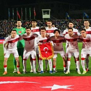 Milli yıldızlar D&uuml;nya Kupası yorumu: 'Gen&ccedil; nesle &ouml;rnek olmak istedik'