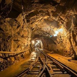 G&uuml;ney Sudan'da maden ocağına saldırı: 74 &ouml;l&uuml;