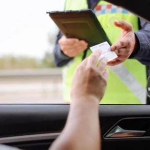 Malta'da ehliyetinden vazge&ccedil;enlere b&uuml;y&uuml;k &ouml;d&uuml;l