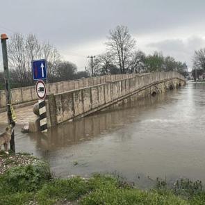 Meri&ccedil; ve Tunca nehirler i&ccedil;in 'sarı alarm' verildi