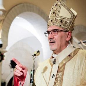 Netanyahu geri adım attı! Kardinal Pizzaballa'ya izin &ccedil;ıktı