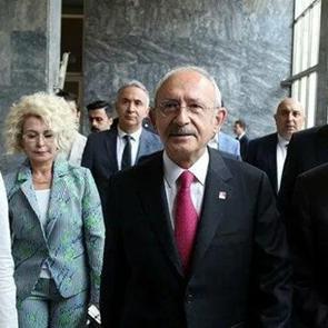 &Ouml;zg&uuml;r &Ouml;zel, Kılı&ccedil;daroğlu ve Kaftancıoğlu'nu takipten &ccedil;ıktı! CHP'den jet a&ccedil;ıklama geldi