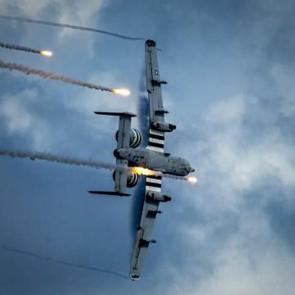 Son dakika duyurdular! ABD'yi şoke eden saldırılar! Savaş u&ccedil;ağı ve helikopter d&uuml;ş&uuml;r&uuml;ld&uuml;