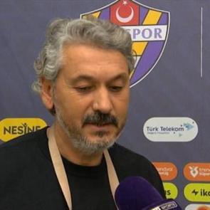 S&uuml;per Lig ekibinin hocası canlı yayında isyan etti! 'Kur'an &ccedil;arpsın yazık'