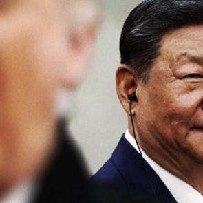 The Economist'ten İran kapağı! "D&uuml;şman hata yaparken asla m&uuml;dahale etme"