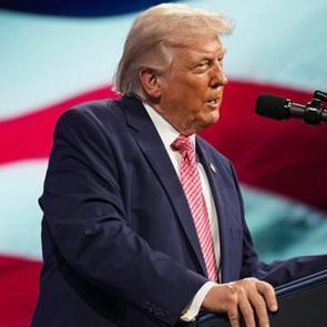 Trump'tan son dakika İran a&ccedil;ıklaması: &Ccedil;ok ge&ccedil; olmadan anlaşma yapma zamanı geldi! 