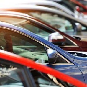 T&uuml;rkiye'nin en ucuz 10 otomobili belli oldu! 1,3 milyon TL altında sadece o 2 model kaldı