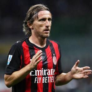 40 yaşındaki efsaneden yeni s&ouml;zleşme i&ccedil;in tek şart! 'Zirvede bırakmak istiyor'