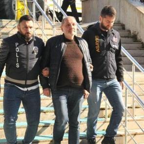 &Ouml;ğrenciyi taciz eden 63 yaşındaki CHP'li tutuklandı: İfadesinde 'komik' duruma d&uuml;şt&uuml;