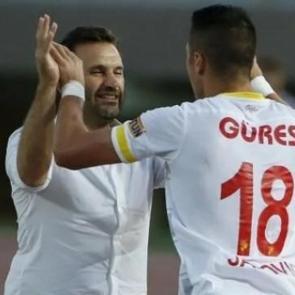 Adis Jahovic'ten Osimhen ve Okan Buruk i&ccedil;in bomba s&ouml;zler: Sahada &ouml;l&uuml;rs&uuml;n