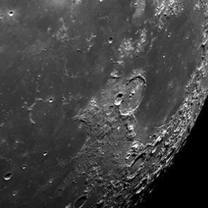 Artemis 2 hedefine ulaştı! Yarım asırlık rekor kırıldı