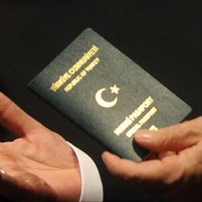 Havalimanlarında kuyruk alarmı! 10 Nisan&rsquo;da sistem tamamen değişiyor