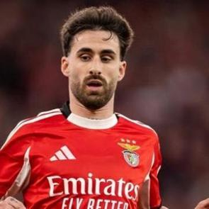 Beşiktaş'ta kriz &ccedil;ıkartarak ayrılan Rafa Silva Benfica'da dibi g&ouml;rd&uuml;!