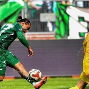 Bursaspor şampiyonluk kapısını Eskişehir'de araladı! 1. Lig i&ccedil;in geri sayım