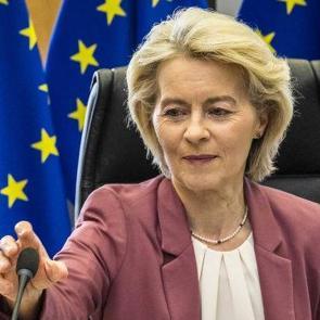 'Değerler' &uuml;zerine inşa edilen Avrupa 'insan onuru'nu korumada sınıfta kaldı