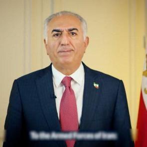 Devrik Şah'ın oğlundan İran'a darbe &ccedil;ağrısı!