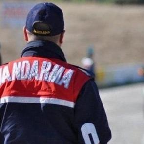 Erzurum'da ambulans ile trakt&ouml;r &ccedil;arpıştı: Yaralılar var