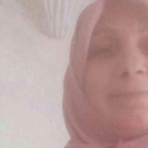 Evinde boğazı kesilerek &ouml;ld&uuml;r&uuml;ld&uuml;